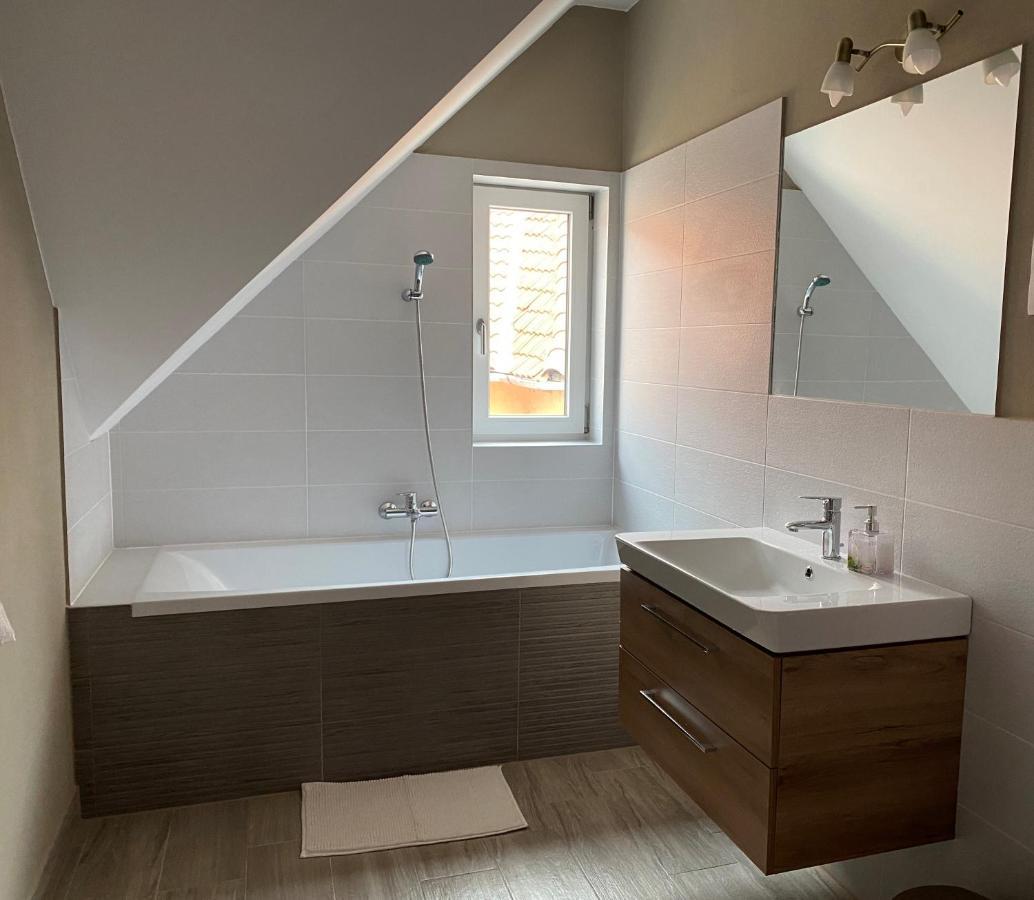 Fenyo Apartman House I Odorheiu Secuiesc Esterno foto