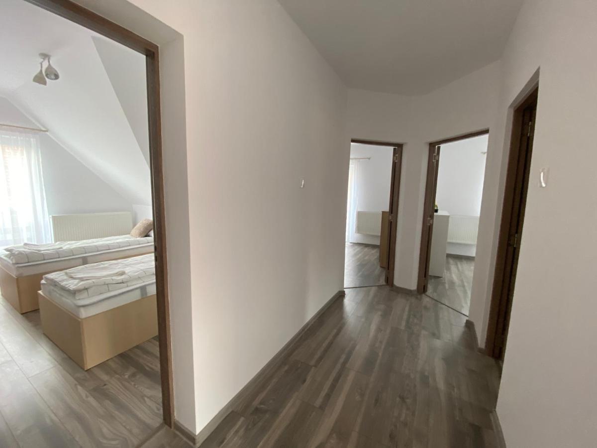 Fenyo Apartman House I Odorheiu Secuiesc Esterno foto